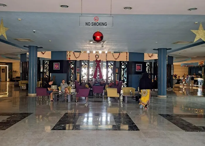 Apartman Front 2br At Elkarma & Aqua Park Gurdaka