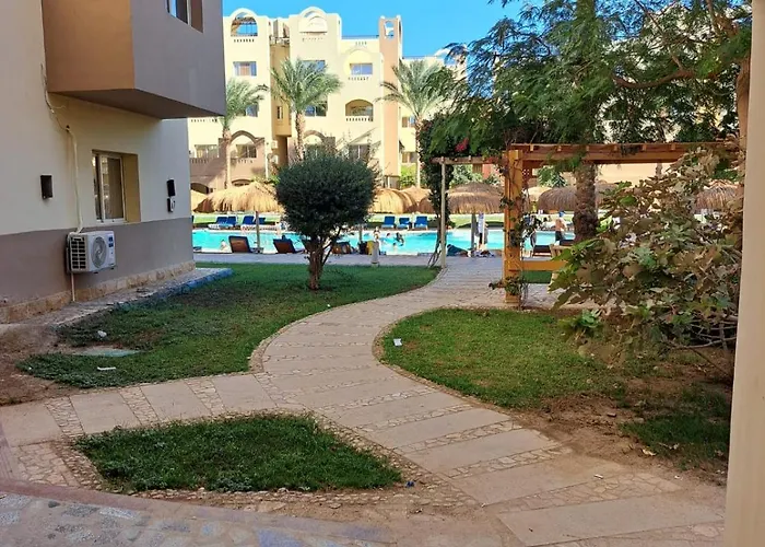 Apartman Front 2br At Elkarma & Aqua Park Gurdaka