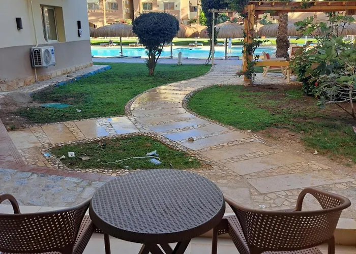 Apartman Front 2br At Elkarma & Aqua Park Gurdaka