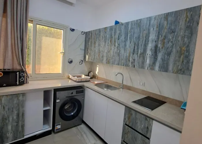 Front 2br At Elkarma & Aqua Park Apartman Gurdaka