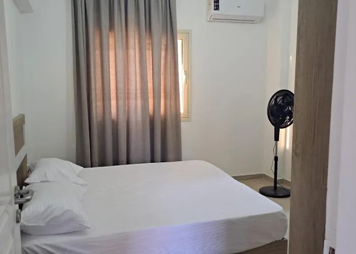 Front 2br At Elkarma & Aqua Park Apartman Gurdaka