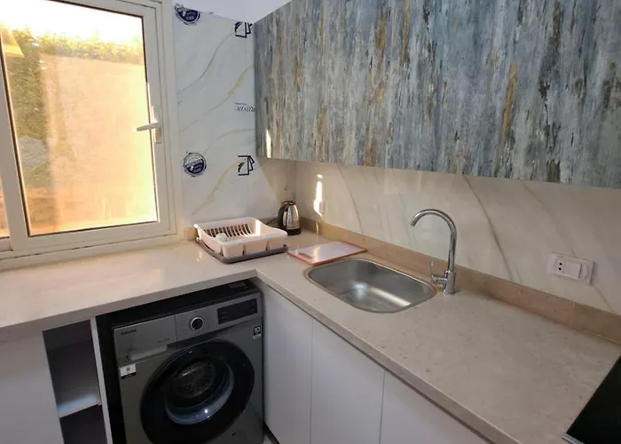 Apartman Front 2br At Elkarma & Aqua Park