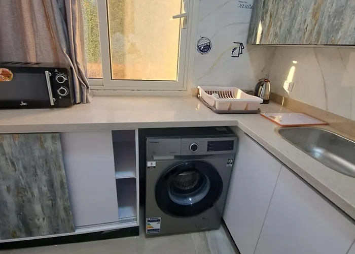 Front 2br At Elkarma & Aqua Park Apartman Gurdaka