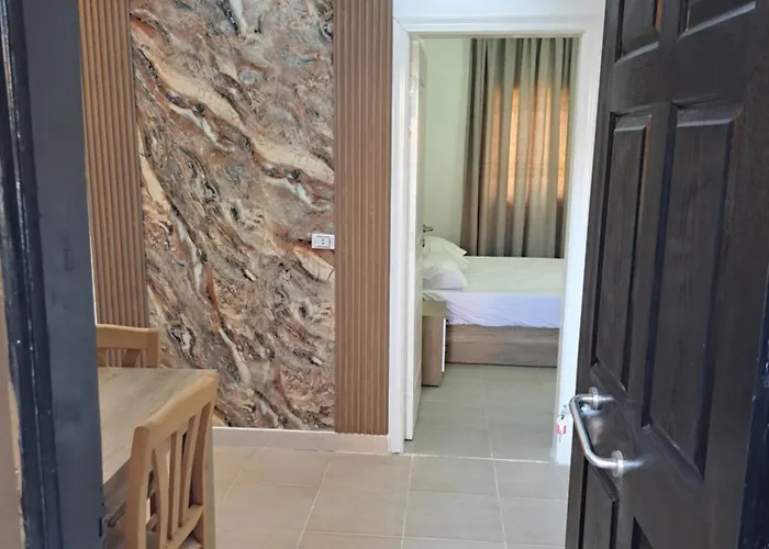 Apartman Front 2br At Elkarma & Aqua Park Gurdaka
